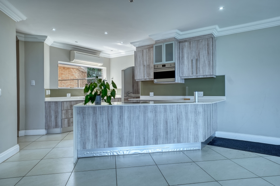 5 Bedroom Property for Sale in Blue Horizon Bay Eastern Cape